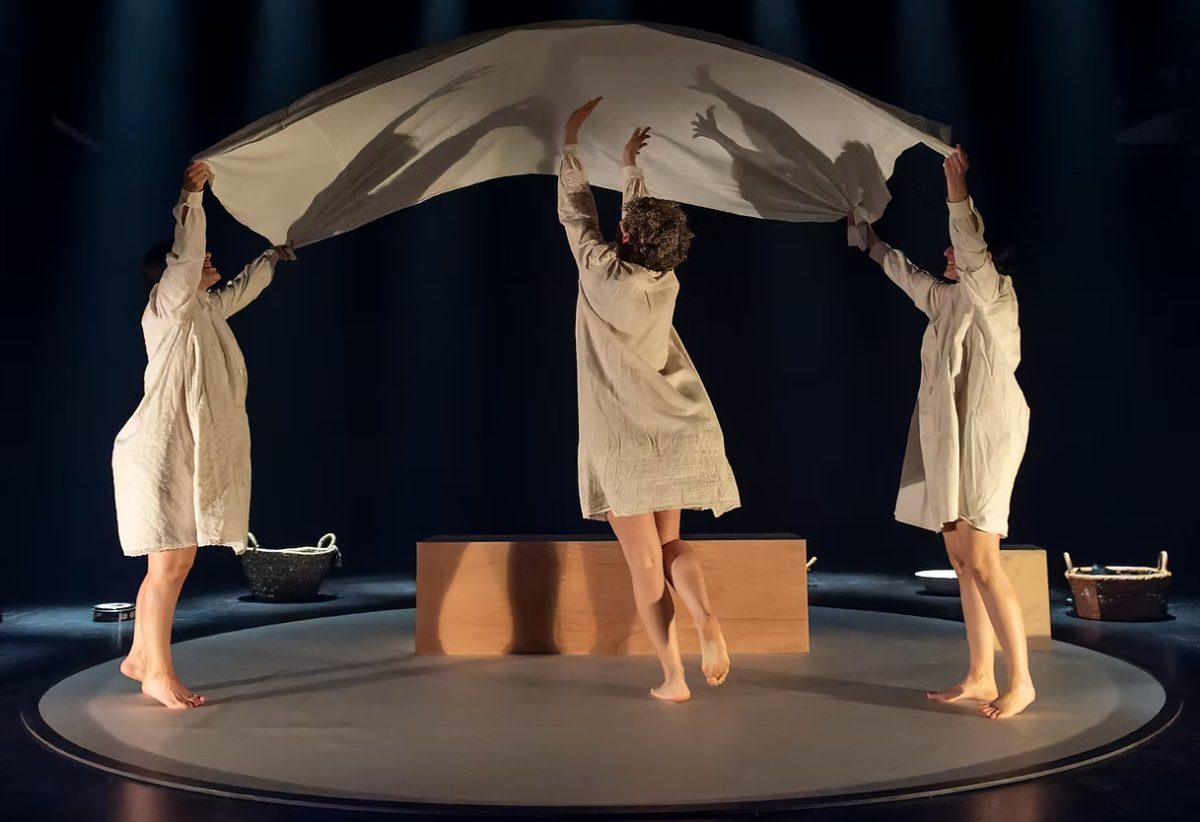 La Diputación inicia un nuevo ciclo del Teatro de la Memoria con ‘Rogles de cançons i misèria’ en Ontinyent y Atzeneta