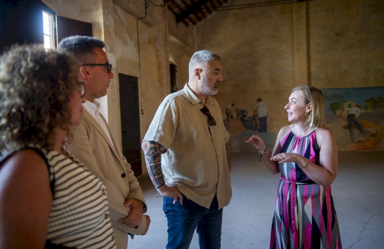 Sueca reconoce el apoyo de la Diputació de València a sus políticas de memoria democrática