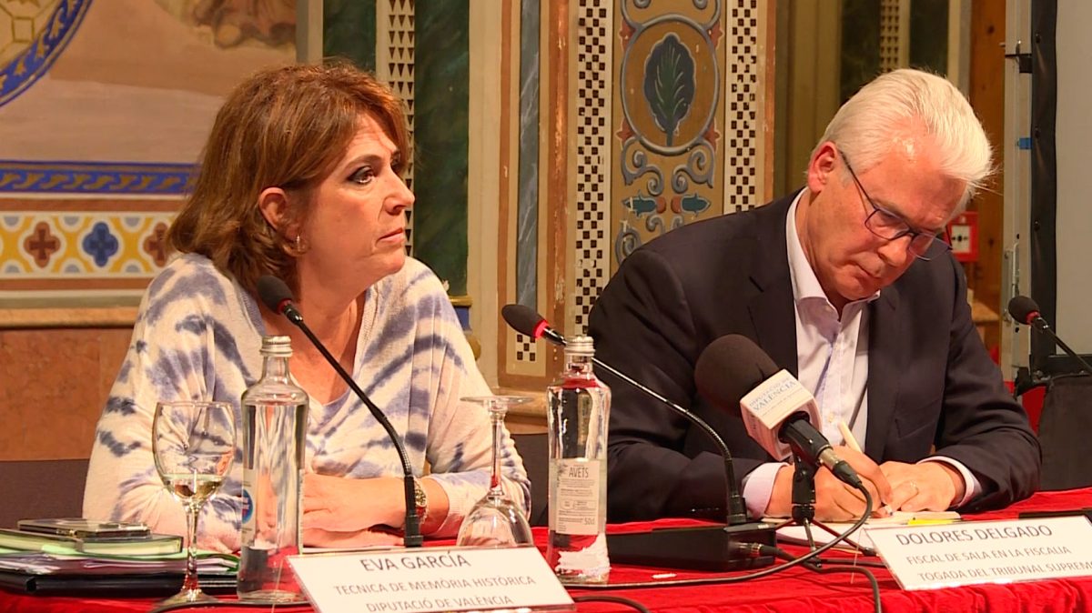 Conferència Dolores Delgado. El deber de memoria